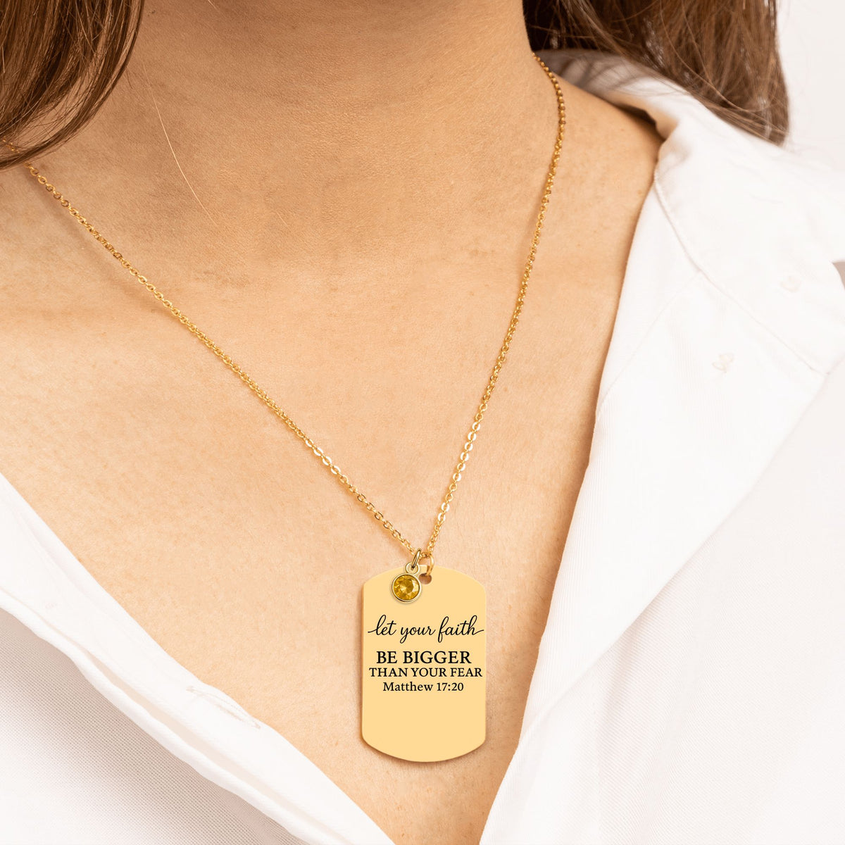 Collier plaque gravable avec pierre de naissance