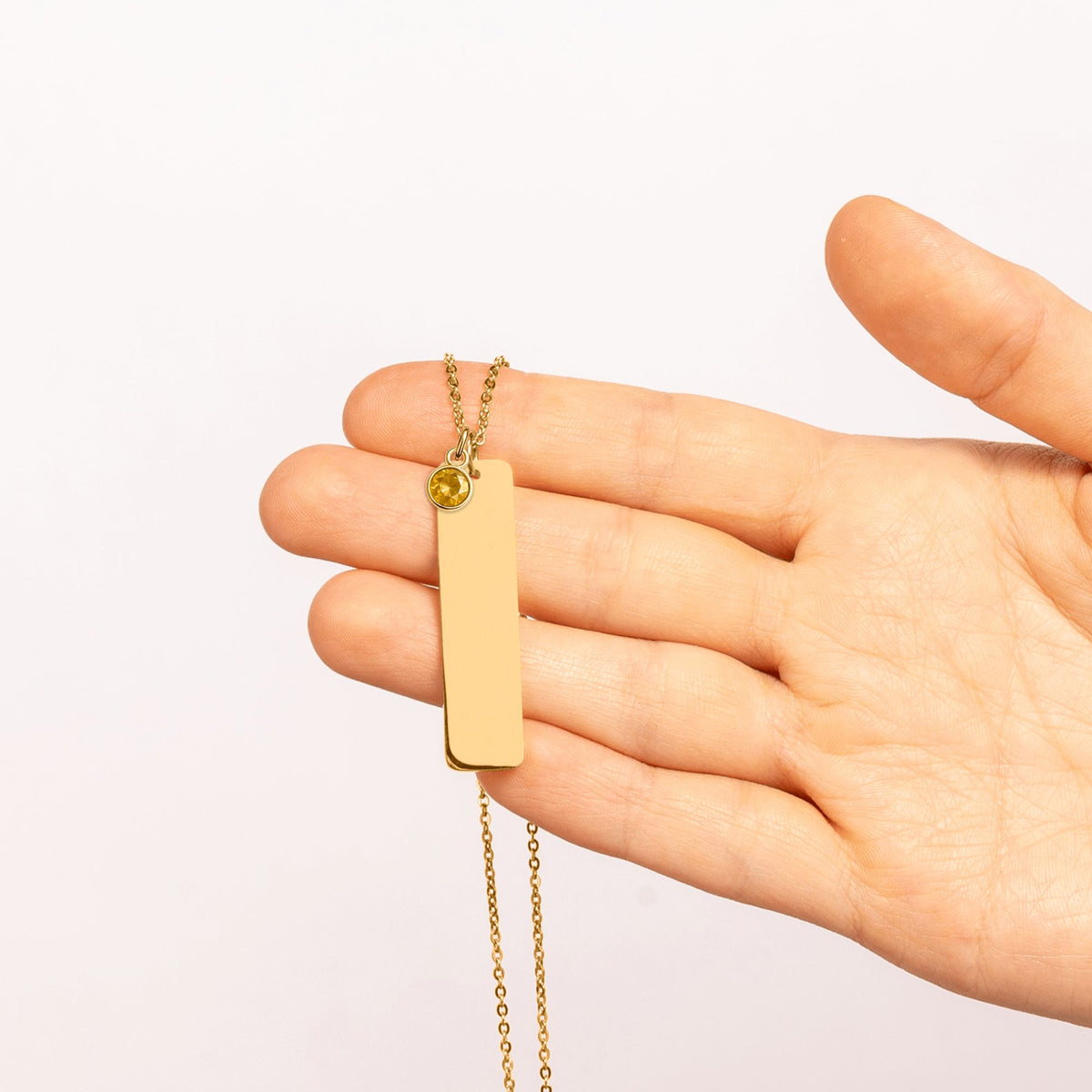 Collier barre verticale gravable avec pierre de naissance